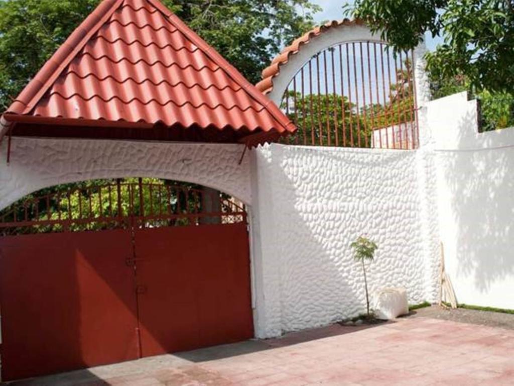 Hotel Jackie'S House Puntarenas Exterior foto