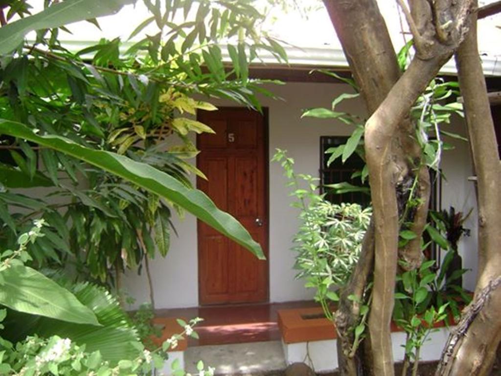 Hotel Jackie'S House Puntarenas Exterior foto