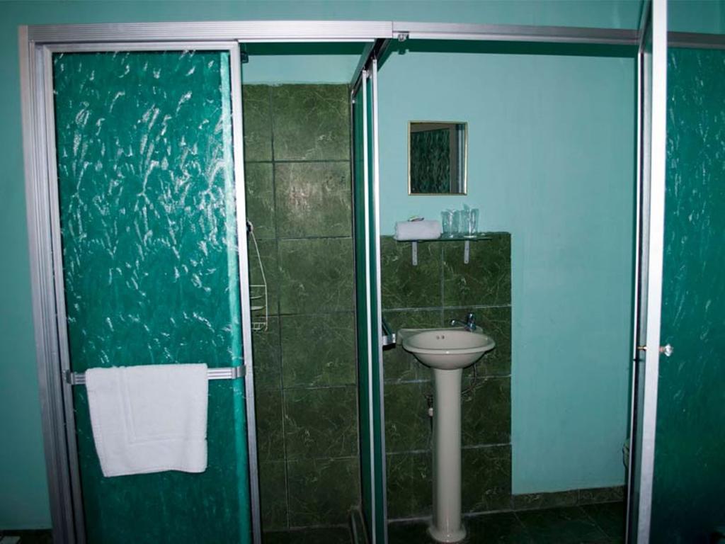Hotel Jackie'S House Puntarenas Quarto foto